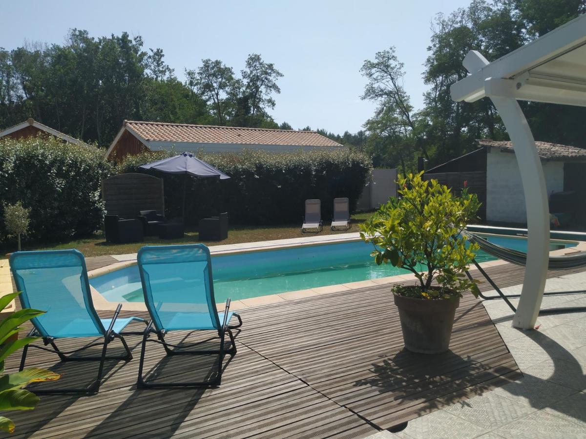 La Resiniere De Pirique Bed & Breakfast ปารองติส-ออง-บอร์น ภายนอก รูปภาพ