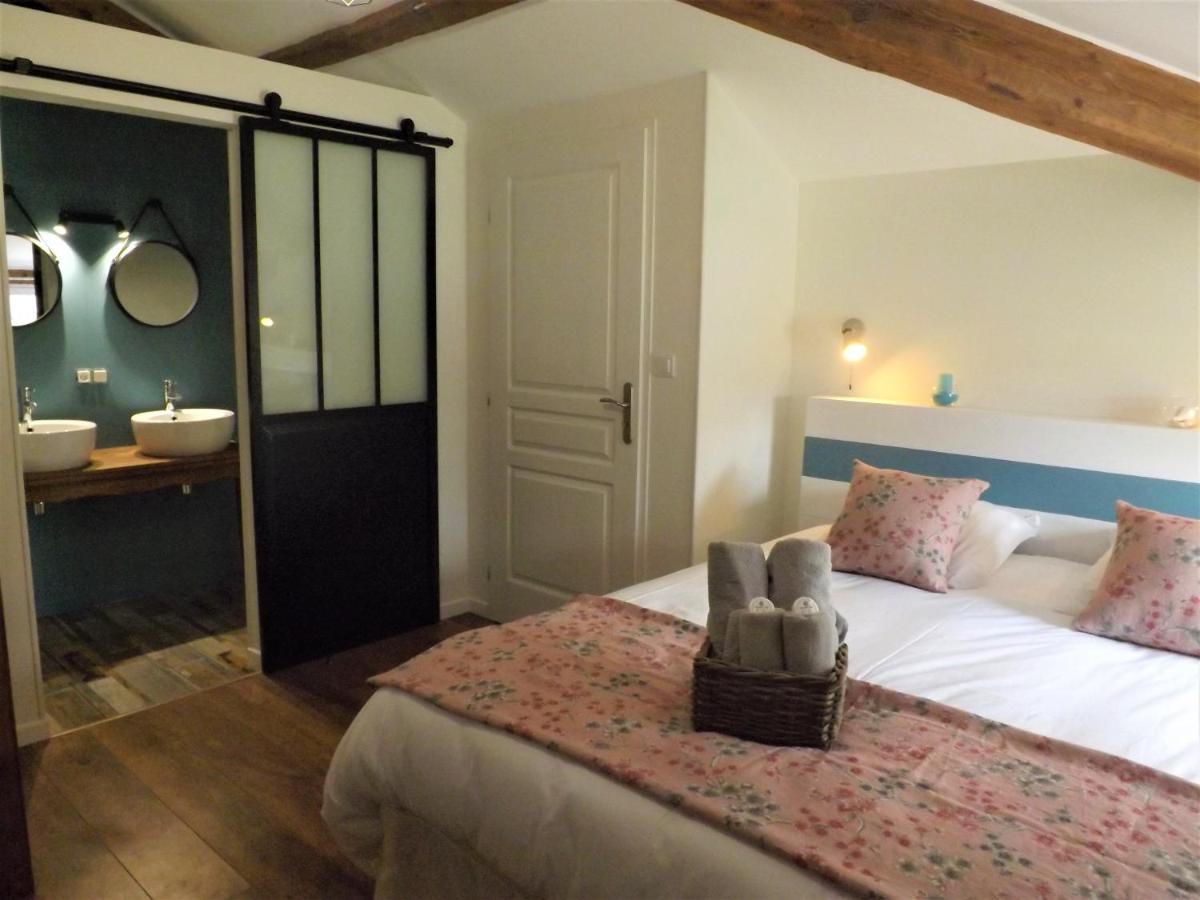 La Resiniere De Pirique Bed & Breakfast ปารองติส-ออง-บอร์น ภายนอก รูปภาพ